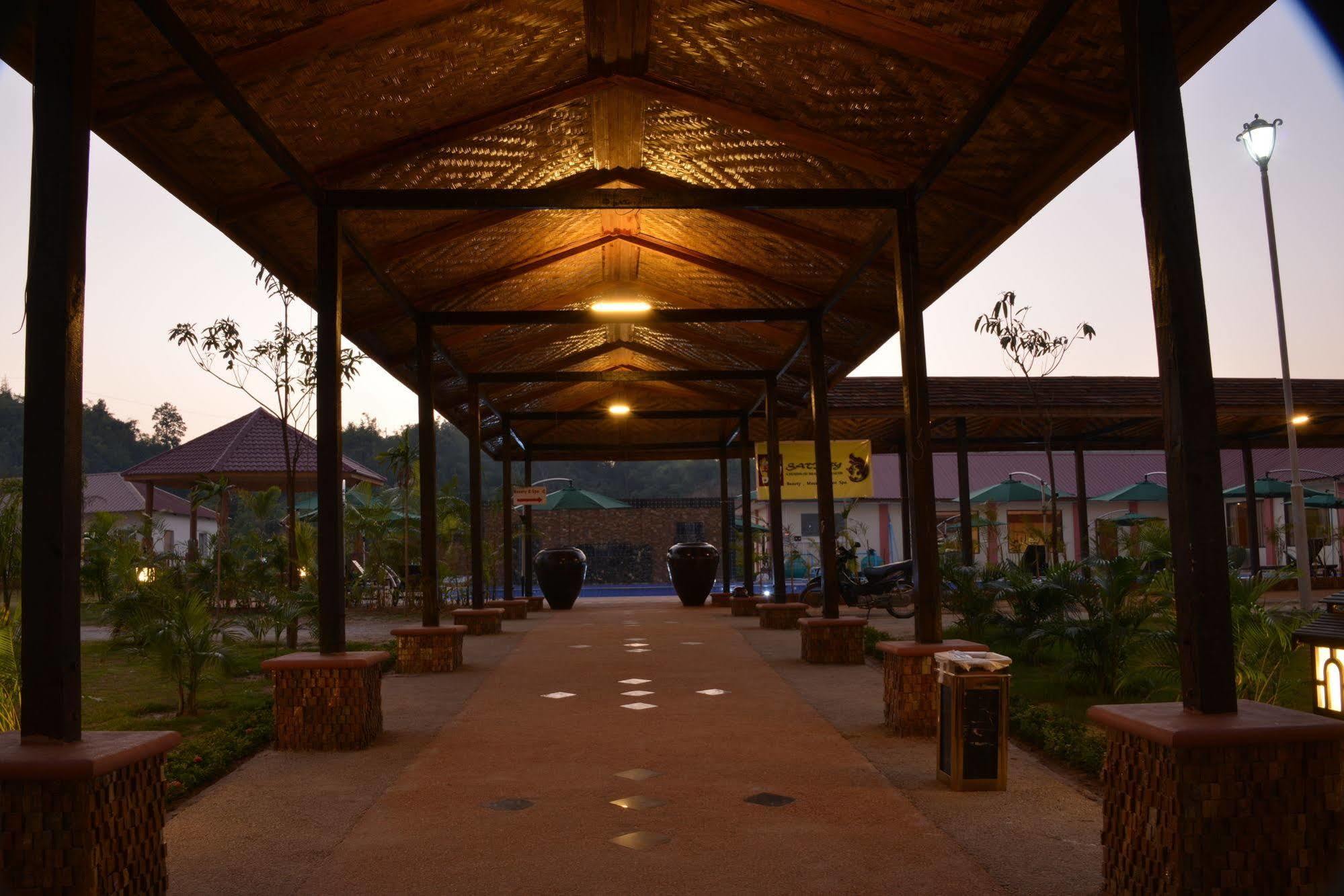 Great Wall Hotel - Nay Pyi Taw Oattara Thiri Esterno foto