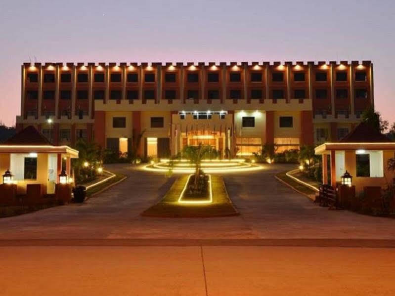 Great Wall Hotel - Nay Pyi Taw Oattara Thiri Esterno foto